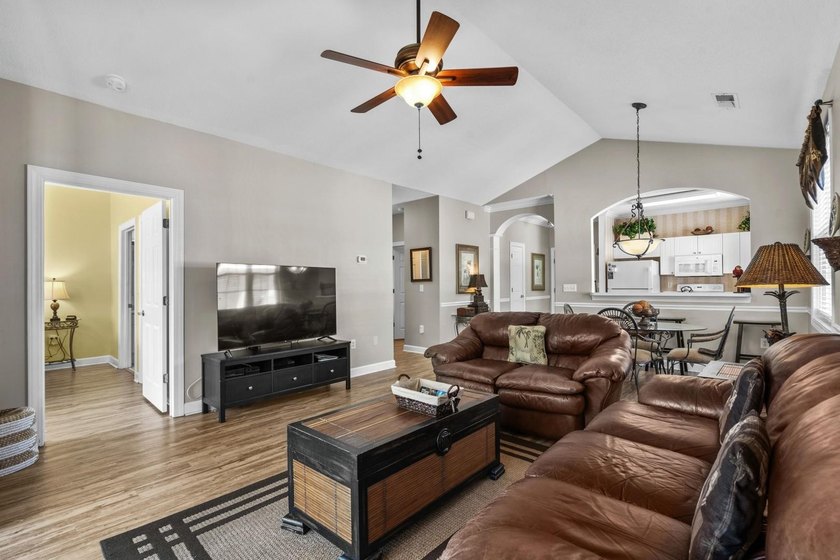 Whether you're looking for a vacation home in the perfect golf - photo 7