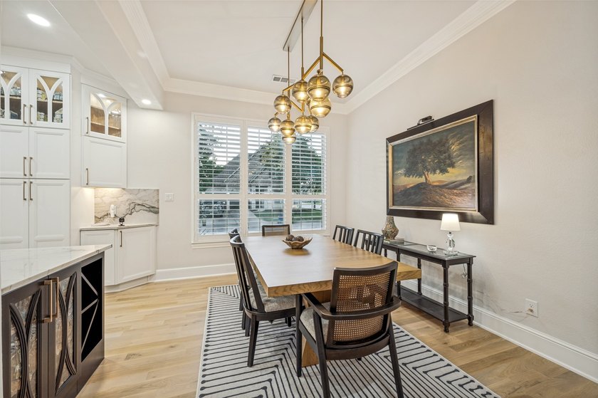 Welcome to 3104 Stonefield where luxury living meets an - photo 5
