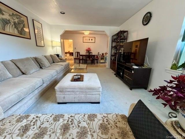 Welcome to Windsor Park Co-op, where resort-style living meets - photo 5