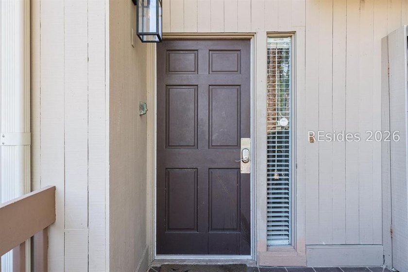 Location is everything! This ocean-oriented, four-bedroom, 3 - photo 2