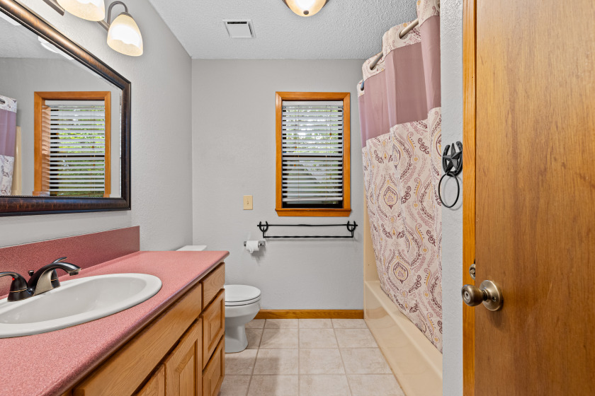 Bathroom - photo 29