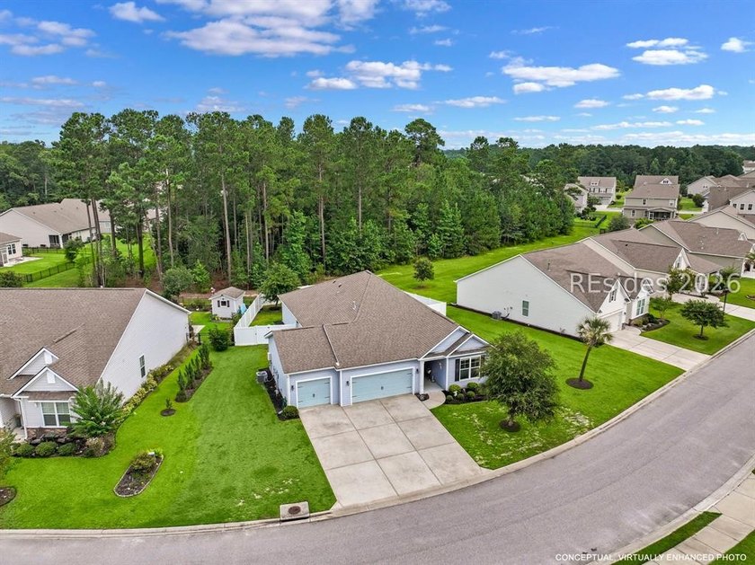 Skip the new build process with this one-level Litchfield model - photo 3