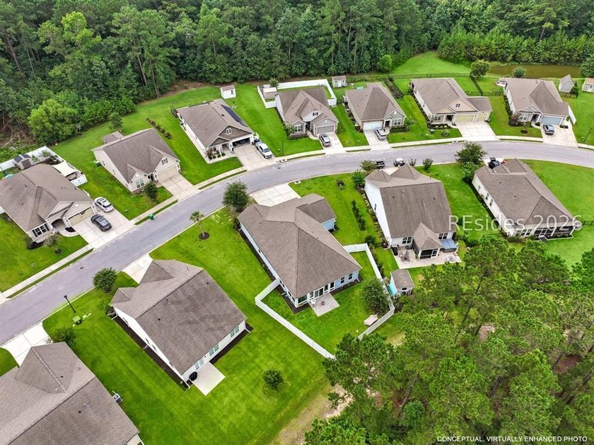 Skip the new build process with this one-level Litchfield model - photo 5