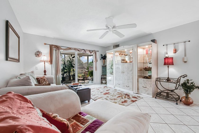 Turnkey Living at its Finest! This beautifully maintained - photo 8