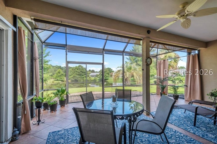 Beautifully maintained Dogwood model situated on a .25-acre lot - photo 6