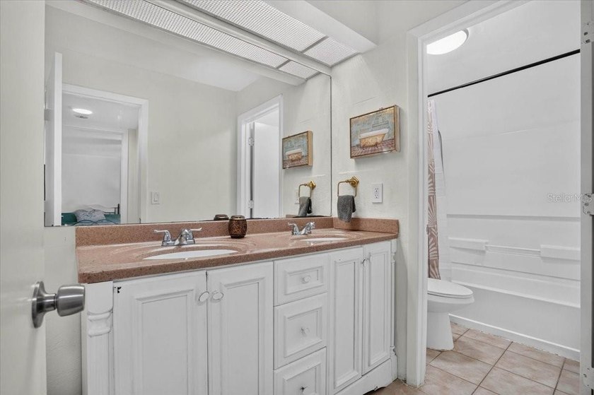 Welcome to this well-maintained, fully furnished ground-floor - photo 18