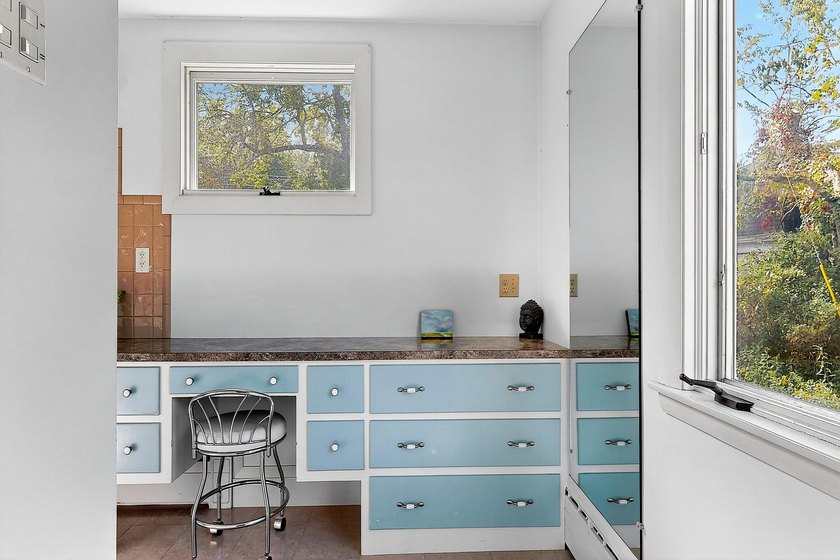 Looking for single level living in the heart of Falmouth? Look - photo 20
