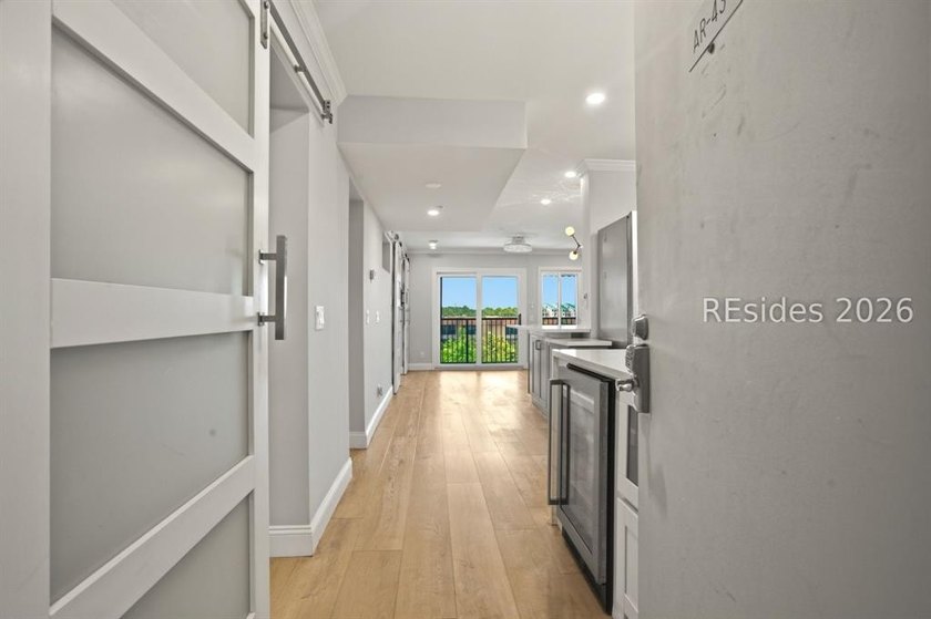 Unlike any Admiral's Row villa you've seen before, this - photo 3