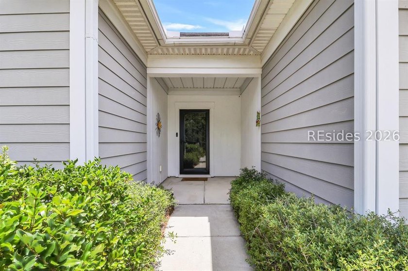 Meticulously maintained 3BR/3BA Abbeyville with Loft in Del - photo 3