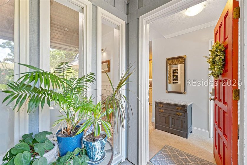 Welcome to this calming, nature oriented, three bedroom, three - photo 7