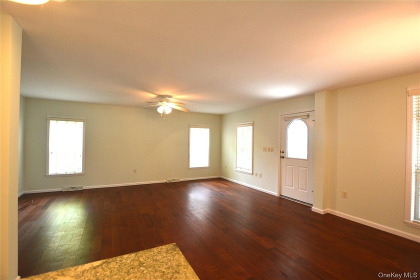 Welcome to this spacious 2-bedroom, 2-bath home in the desirable - photo 6