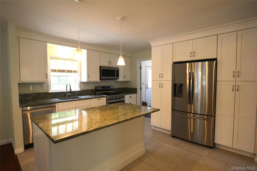 Welcome to this spacious 2-bedroom, 2-bath home in the desirable - photo 9