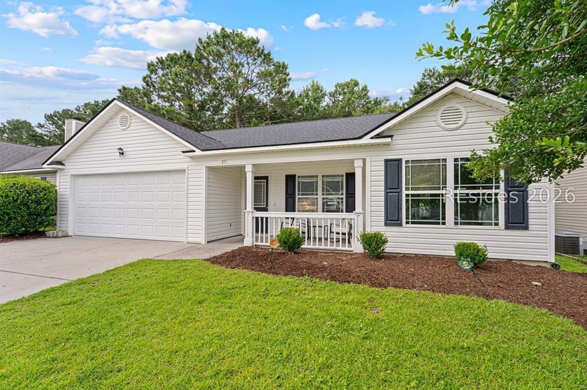 Welcome home to this beautiful 1,600-square-foot, single-level - photo 3