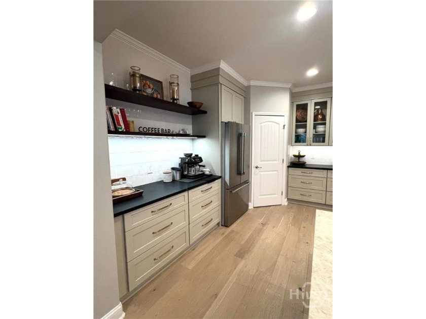 Welcome to 133 Peters Quay, a charming 2608 sqft home nestled - photo 12