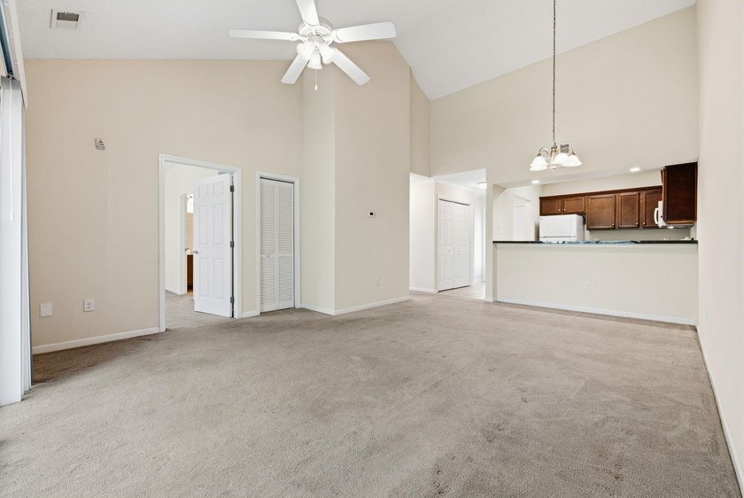 Welcome to easy living in this 2-bedroom, 2-bathroom - photo 10