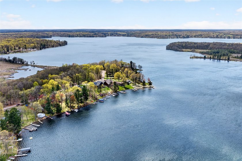 Long Lake getaway at an incredible value! Don't miss this - photo 26