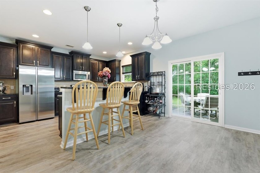 Beautiful 5-bedroom, 3-bath home in the highly sought-after - photo 9