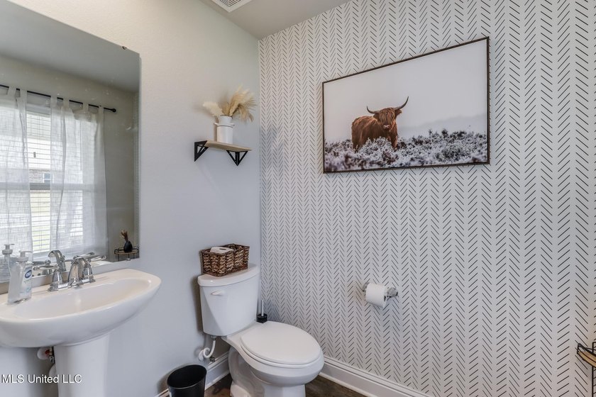 Welcome to the Flora floorplan, a thoughtfully designed - photo 12