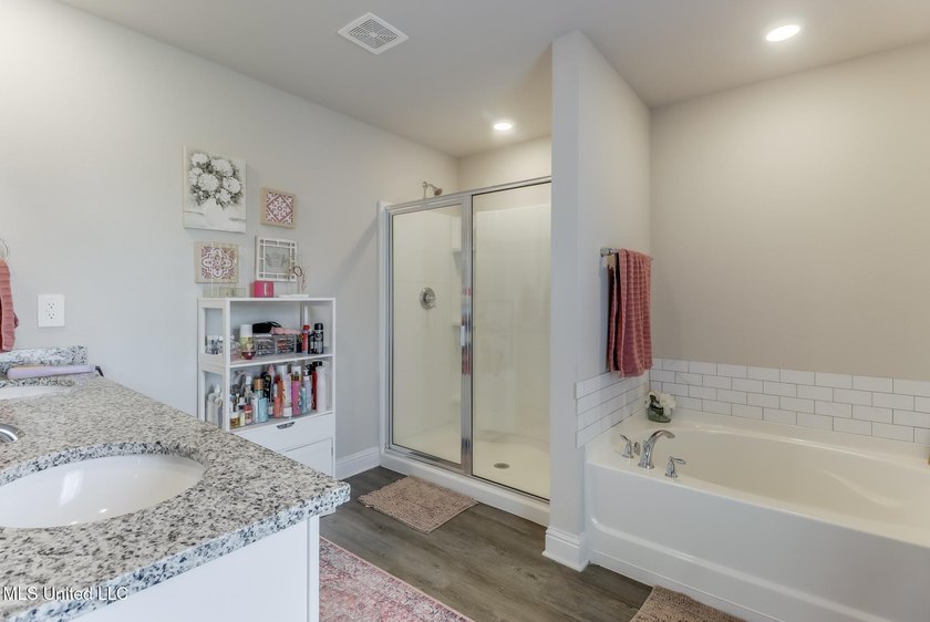 Welcome to the Flora floorplan, a thoughtfully designed - photo 15