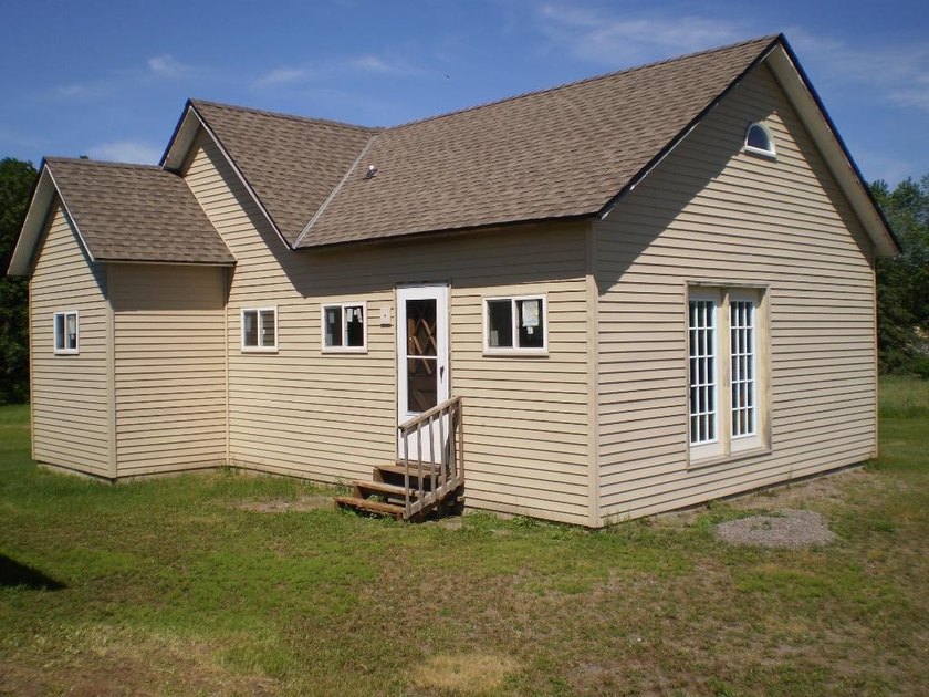 Rare opportunity to own a beautiful 28-acre parcel ideally - photo 8