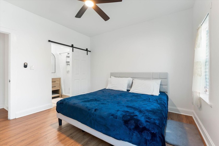 Beautifully blending historic character with modern updates - photo 12