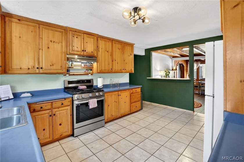 Are you looking for a property near Lake Gregory and Crestline - photo 19