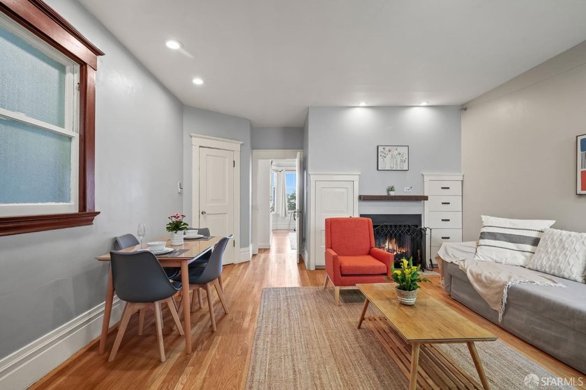 Open house canceled. Ideally located at the base of tony Nob - photo 4
