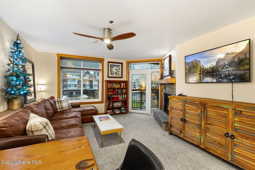 Immerse yourself in the Schweitzer Mountain lifestyle with this - photo 8
