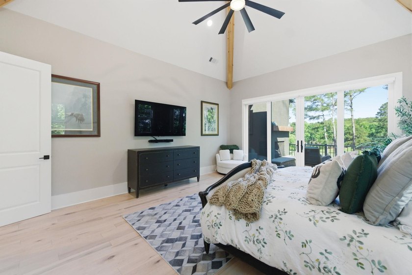 Positioned at the heart of Reynolds Lake Oconee on a prominent 1 - photo 28