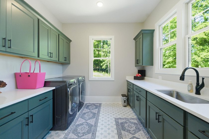 Positioned at the heart of Reynolds Lake Oconee on a prominent 1 - photo 38