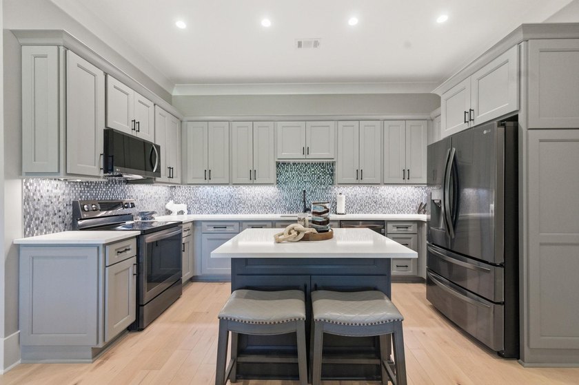 Positioned at the heart of Reynolds Lake Oconee on a prominent 1 - photo 48