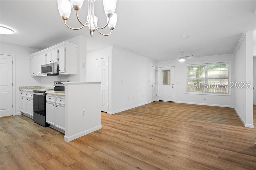 Welcome home to this inviting newly remodled 3 bedroom, 2 - photo 4