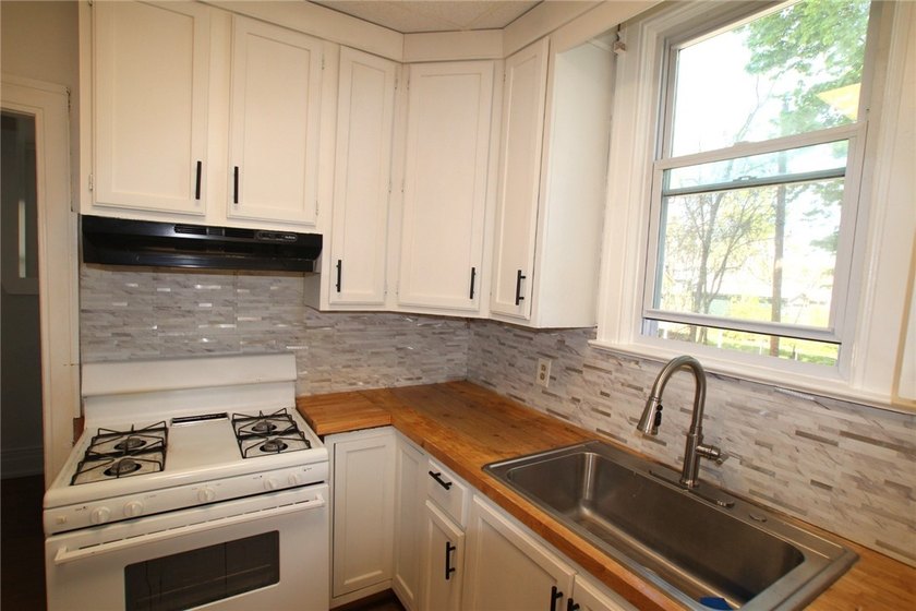 Just listed! This charming home features 3 bedrooms and 1 full - photo 16