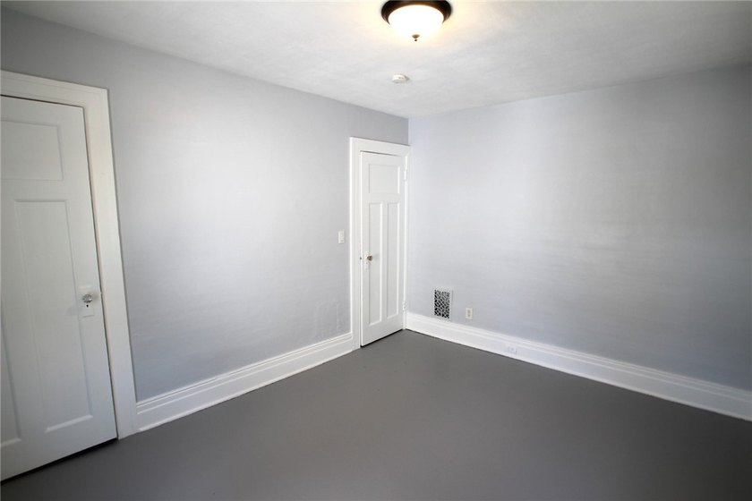 Just listed! This charming home features 3 bedrooms and 1 full - photo 24