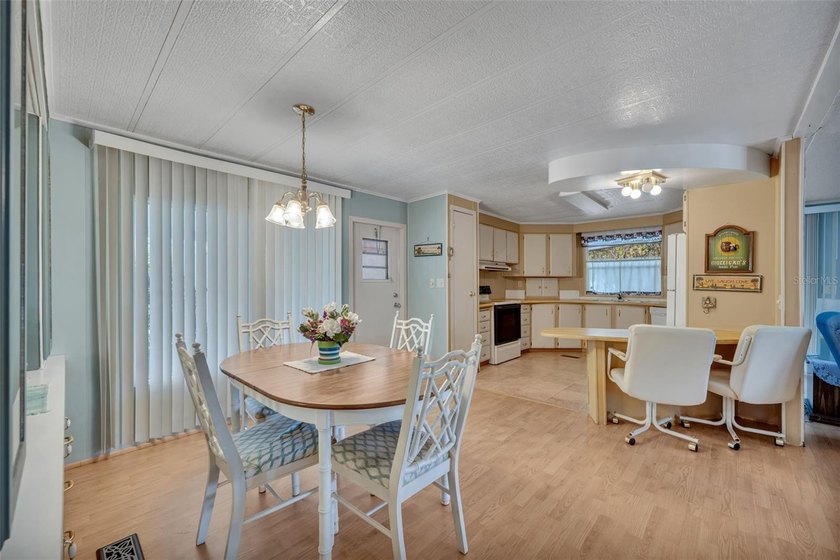 Located in the resident-owned 55+ community of Molokai, this - photo 4