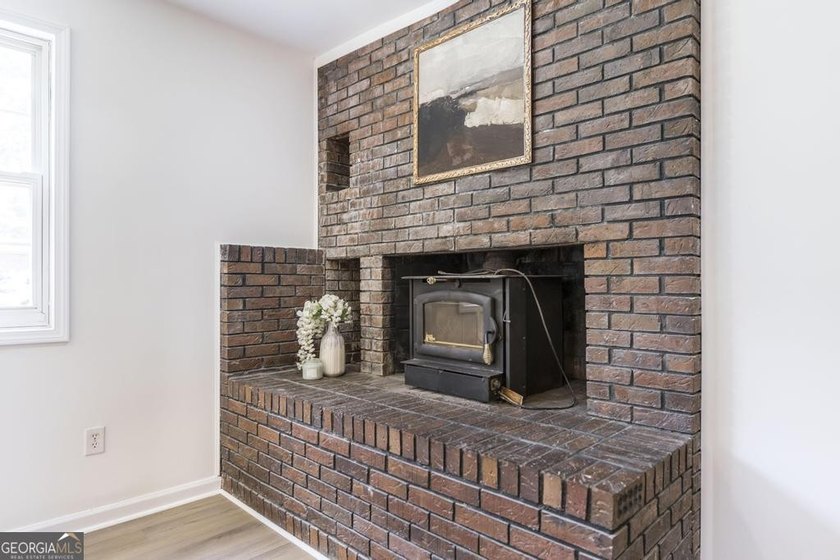 Some homes simply make life easier, and 113 Shadow Lane is one - photo 7