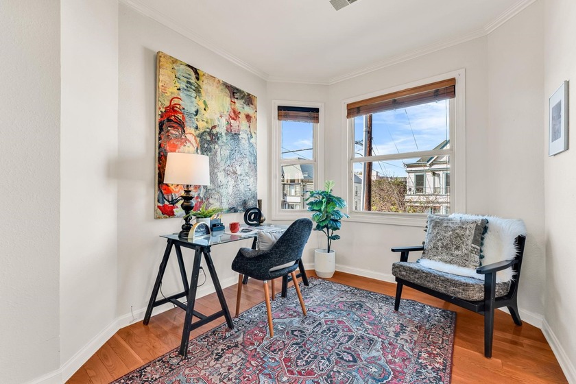 Fresh Price! Introducing an Uptown flat in a boutique 6-unit - photo 15