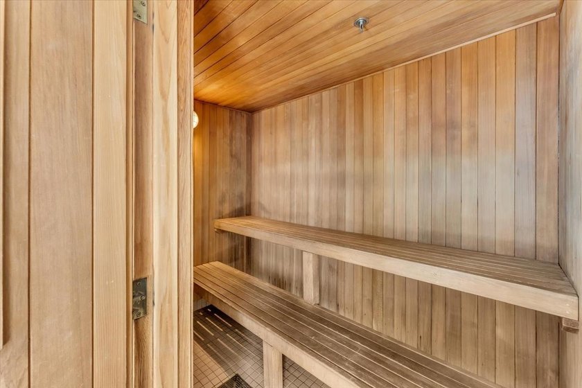 Rarely available Junior 2 Bedroom at The Melville in the heart - photo 17