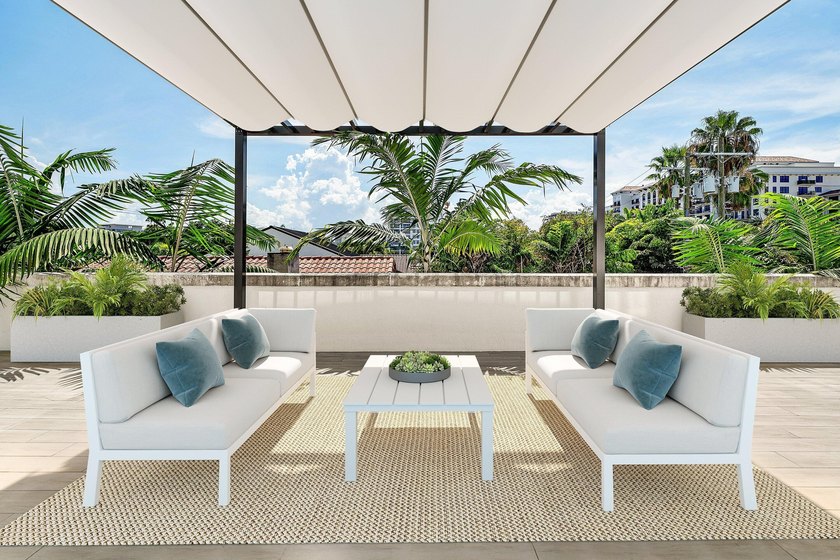The Royal Palm Villa is an exceptionally rare offering at Royal - photo 23