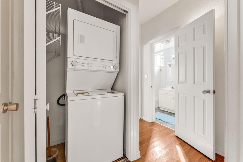 Fresh Price! Introducing an Uptown flat in a boutique 6-unit - photo 25
