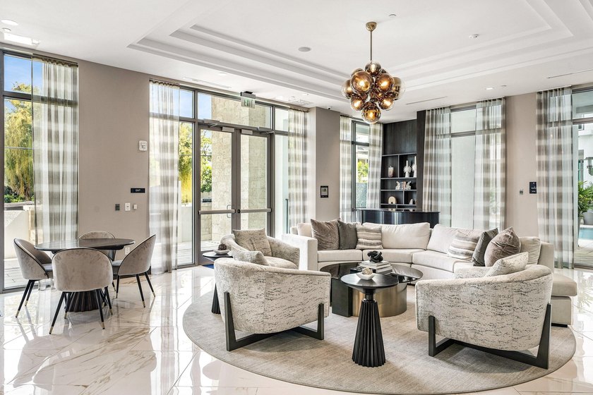 The Royal Palm Villa is an exceptionally rare offering at Royal - photo 35