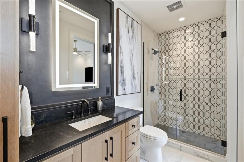 Luxury condo FULLY FURNISHED offering resort-style living in - photo 38