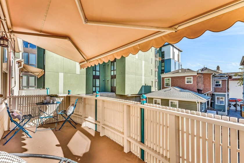 Fresh Price! Introducing an Uptown flat in a boutique 6-unit - photo 41