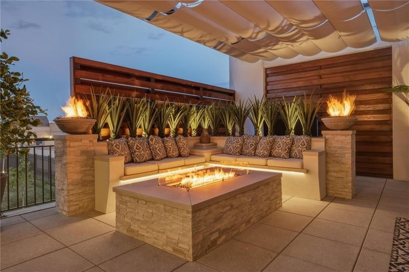 Luxury condo FULLY FURNISHED offering resort-style living in - photo 42