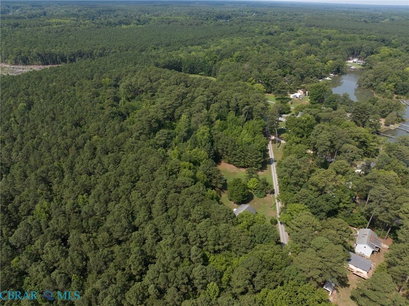~River Cottage Opportunity~ Calling all investors, renovators - photo 11