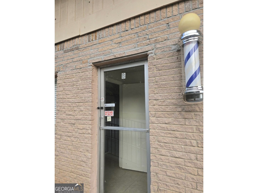 Rare investment opportunity! 7988 square feet - freestanding - photo 12