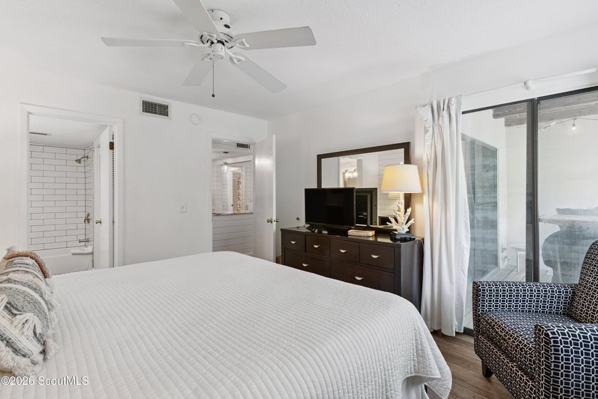Welcome to your dream coastal retreat on beautiful St. Simons - photo 15
