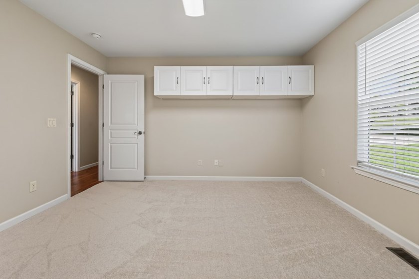 Welcome to this well-maintained, move-in-ready, 4-bedroom - photo 35