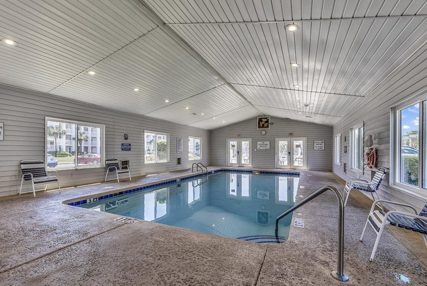 SUPER RARE 1 BEDROOM FOR SALE IN WATERWAY VILLAGE ON THE FIRST - photo 4