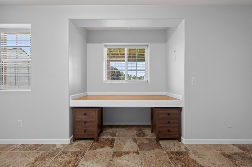 Welcome to this well-maintained, move-in-ready, 4-bedroom - photo 46